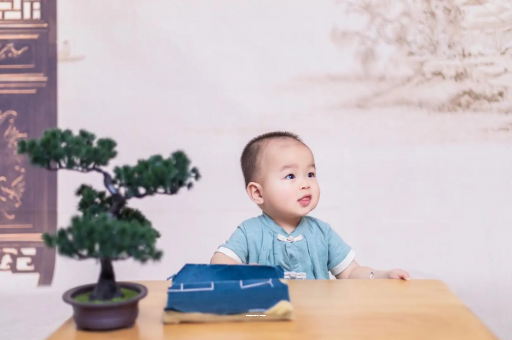 温岭宝宝腿纹不对称怎么办